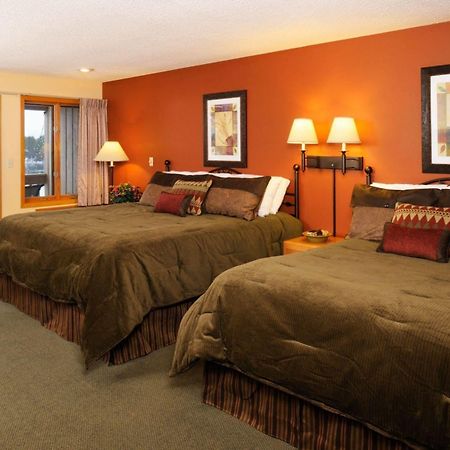 The Pointe Hotel And Suites مينوكوا المظهر الخارجي الصورة